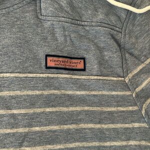 Vineyard Vines Size Large hoody